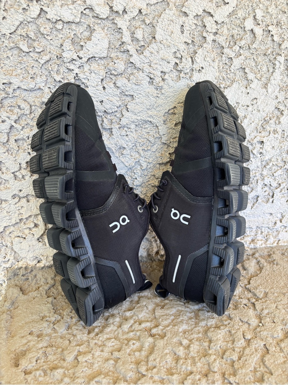 On Running Cloud 5 Waterproof Men’s Sneakers 59.98838 Size W9 - Picture 7 of 8